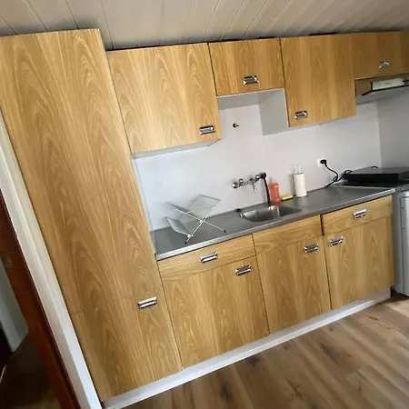 Cozy 2-bedroom Holiday home