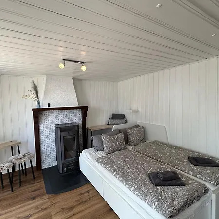 Cozy 2-bedroom