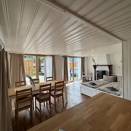Cozy 2-bedroom Holiday home Unterseen
